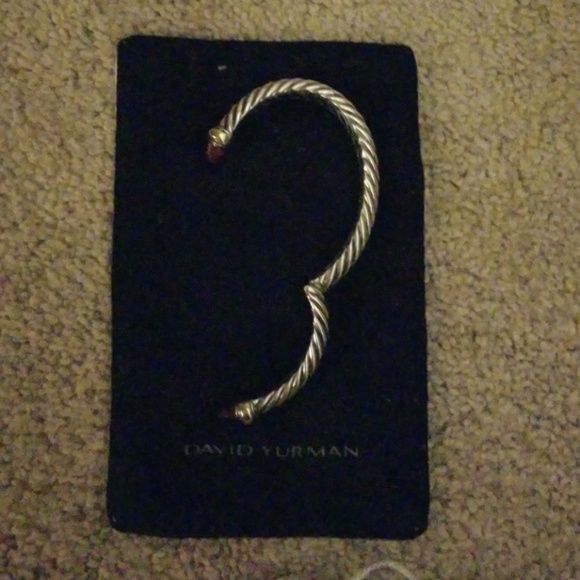 Gorgeous David Yurman Bracelet - Picture 3 of 5